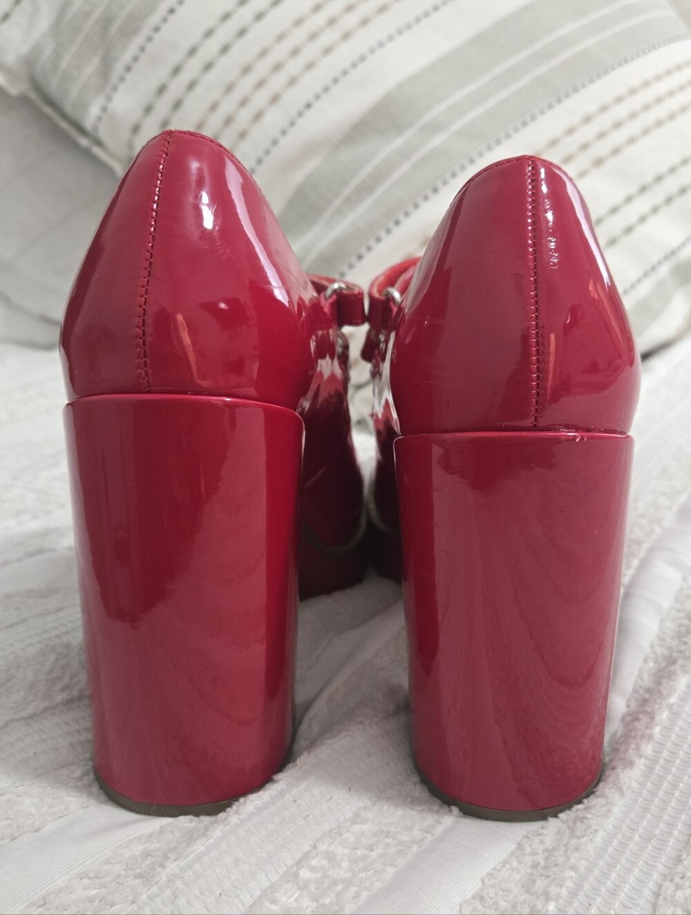 Steve Madden - Twice Mary Jane - Red - Picture 4 of 7
